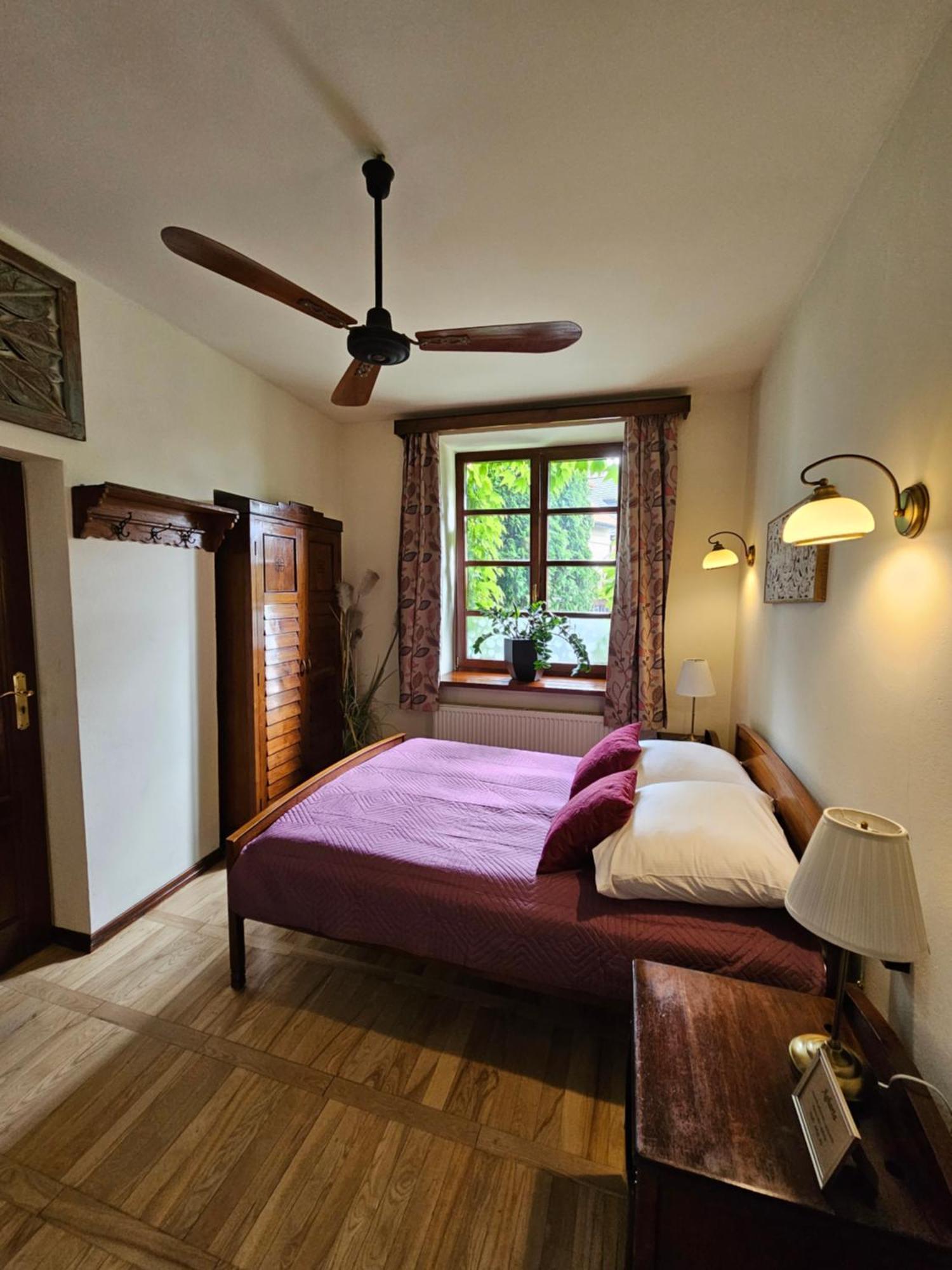 Agharta Bed & Breakfast Kazimierz Dolny Luaran gambar